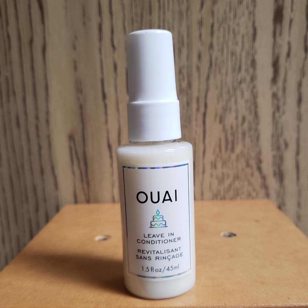 OUAI Leave In Conditioner, Travel Size Spray Bottle - 1.5 Fl Oz/45 mL NEW